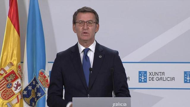 El presidente de la Xunta, Alberto Núñez Feijóo, durante la rueda de prensa de este mediodía.