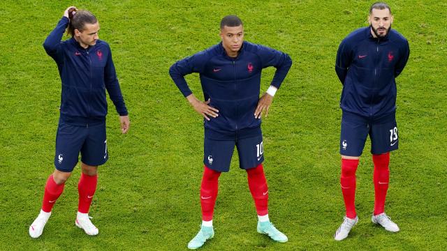 Griezmann, Mbappé y Benzema, con Francia