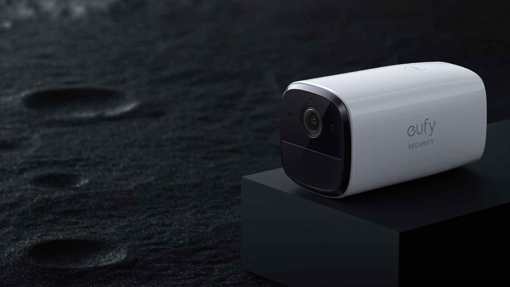 La cámara tiene una sirena para alertar a los usuarios de una intrusión.