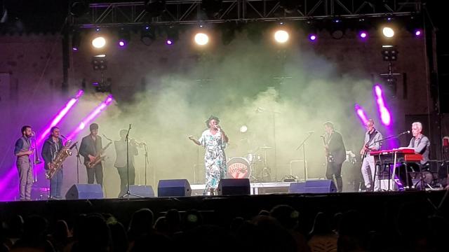 El hipnótico soul de Freedonia enamora al público zamorano en la Catedral 1