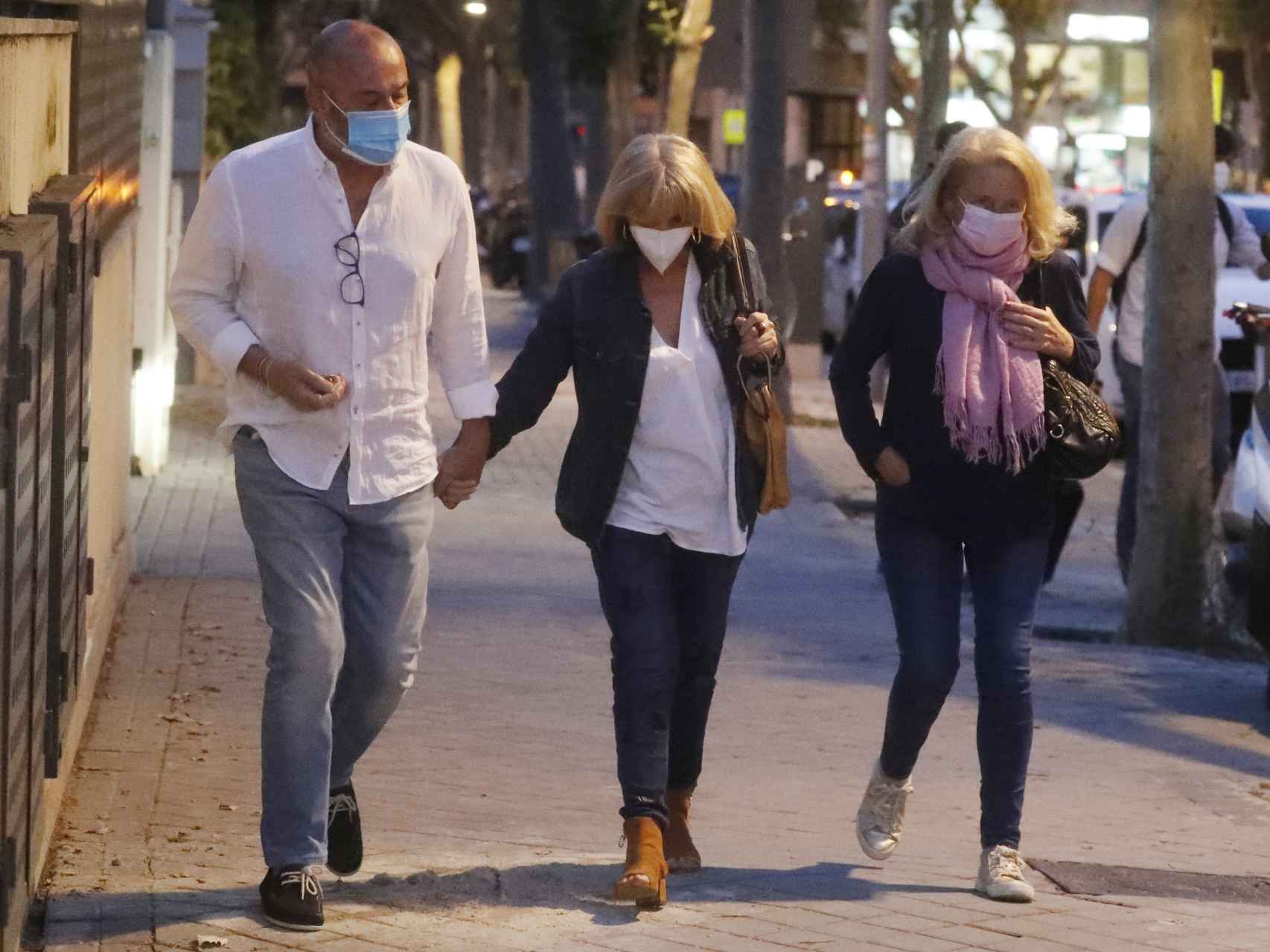 Concha, Manolo y Nani, este mes de junio, durante su estancia en Madrid.