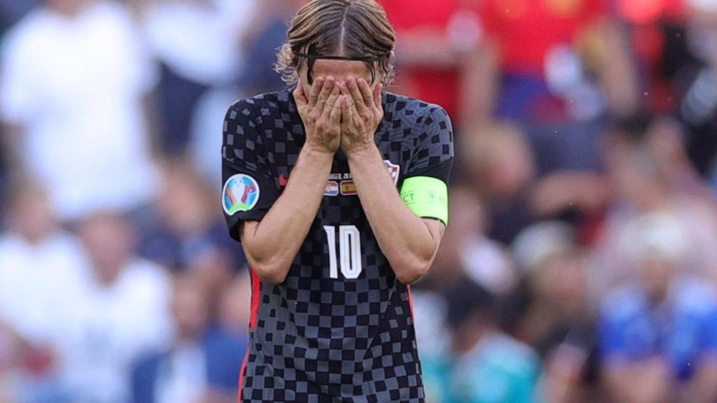 Luka Modric se lamenta tras una ocasión fallada por Croacia