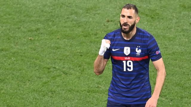 Karim Benzema celebra un gol con la selección de Francia en los octavos de la Eurocopa 2020