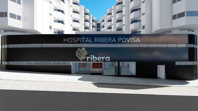 Foto de archivo de una infografía de la nueva fachada de Ribera Povisa.