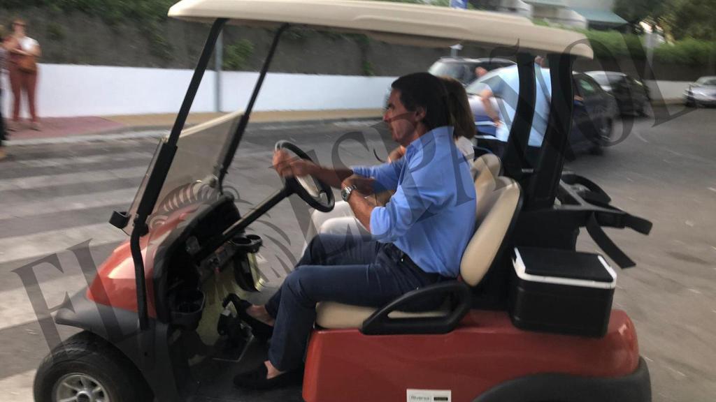 La pareja, durante una salida en Marbella.