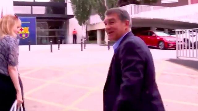 Laporta hace un 'Florentino' cuando le preguntan por Messi