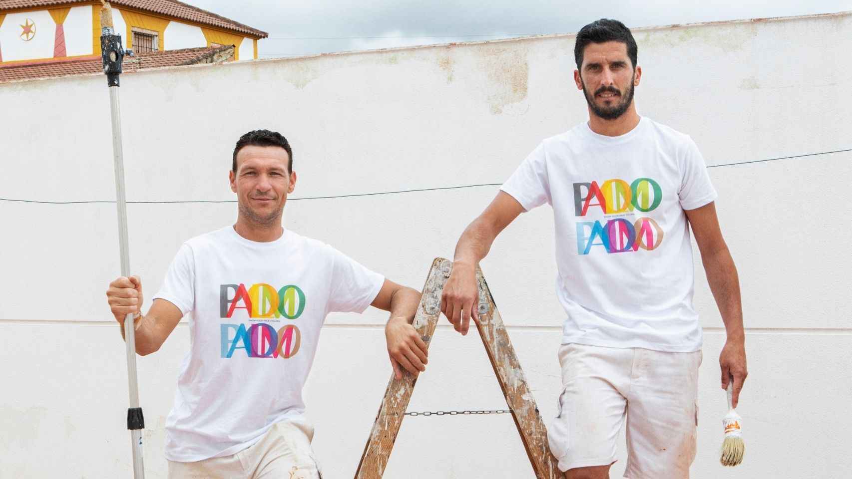 Palomo Spain se asocia con la plataforma a través de la creación de estas camisetas.