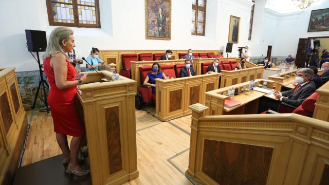 Milagros Tolón, alcaldesa de Toledo, en el Debate del Municipio. Foto: Óscar Huertas