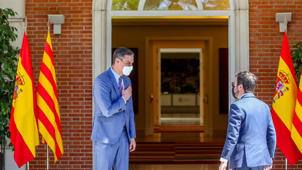 El presidente del Gobierno, Pedro Sánchez, y el de la Generalitat, Pere Aragonés.