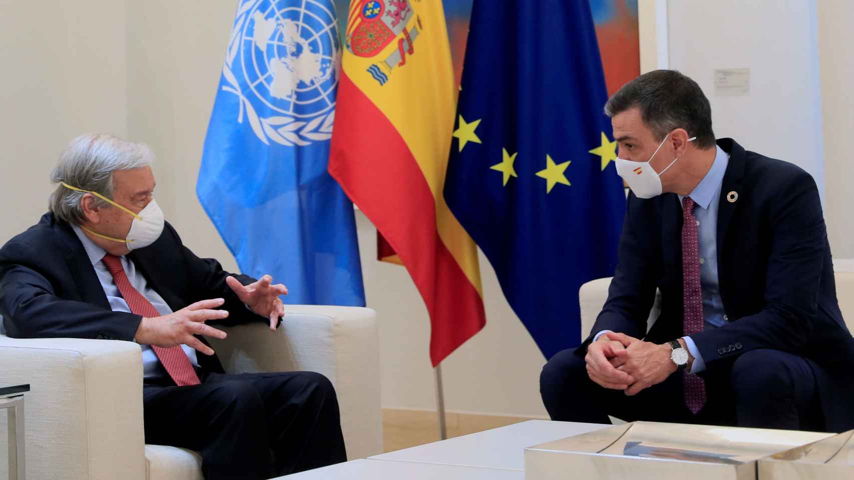 El presidente del Gobierno, Pedro Sánchez, reunido con el secretario general de Naciones Unidas, António Guterres.