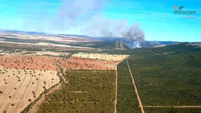 Imagen del incendio de Los Yébenes tomada por los efectivos del Plan Infocam