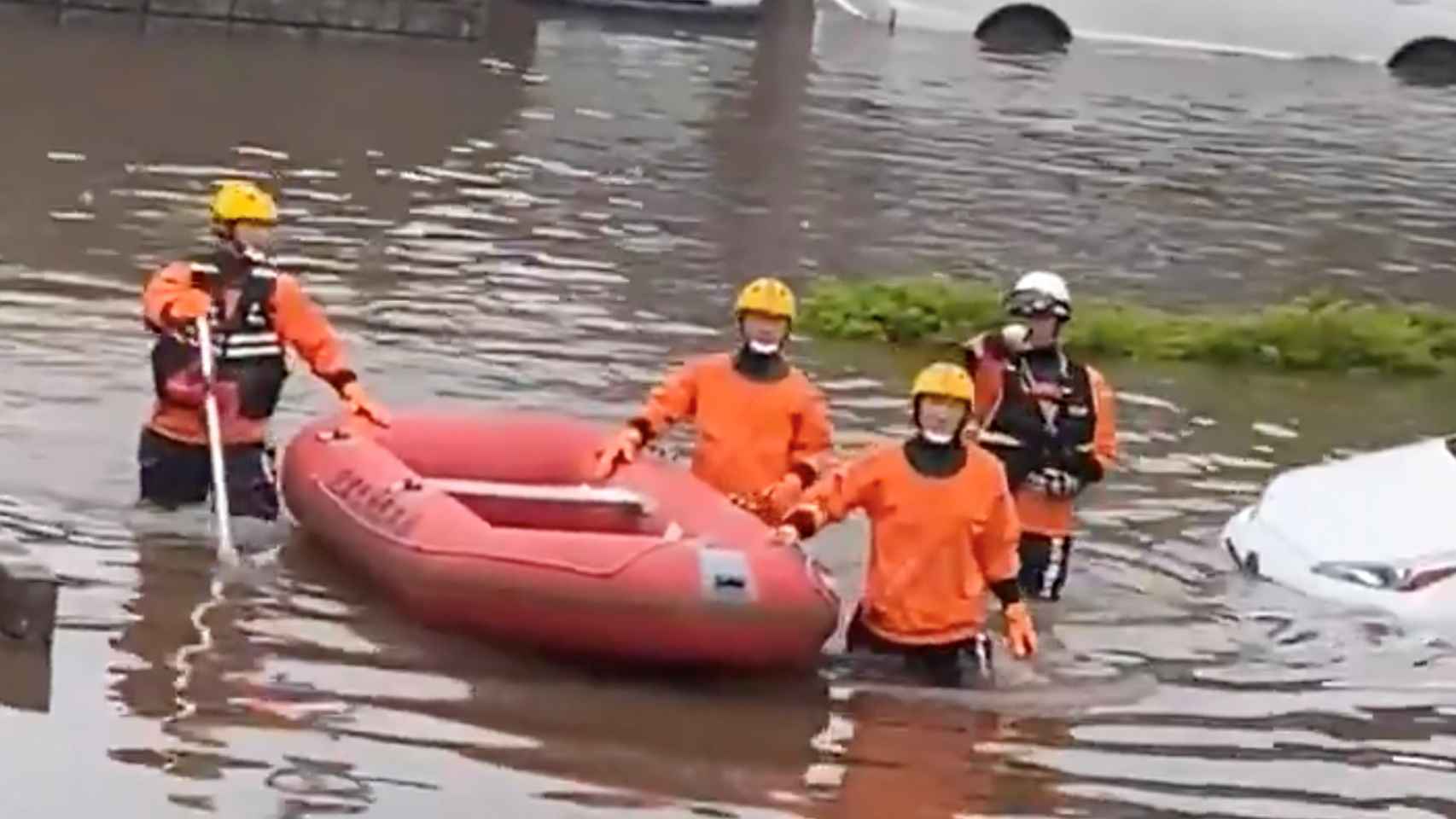 Las lluvias torrenciales dejan al menos 20 desaparecidos en Japón