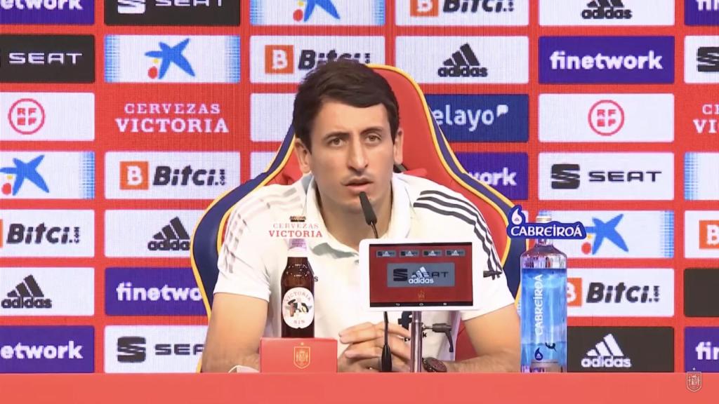 Mikel Oyarzabal en rueda de prensa