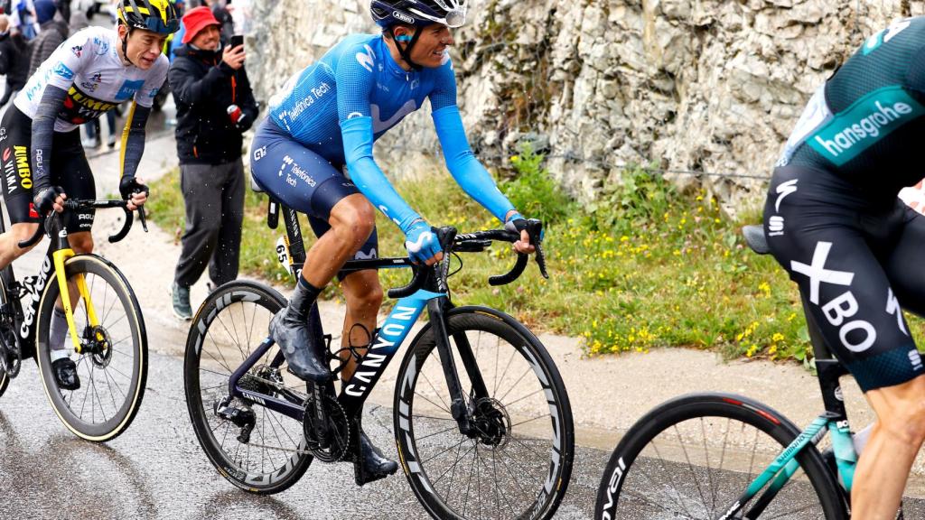 Enric Mas, durante la novena etapa del Tour de Francia 2021