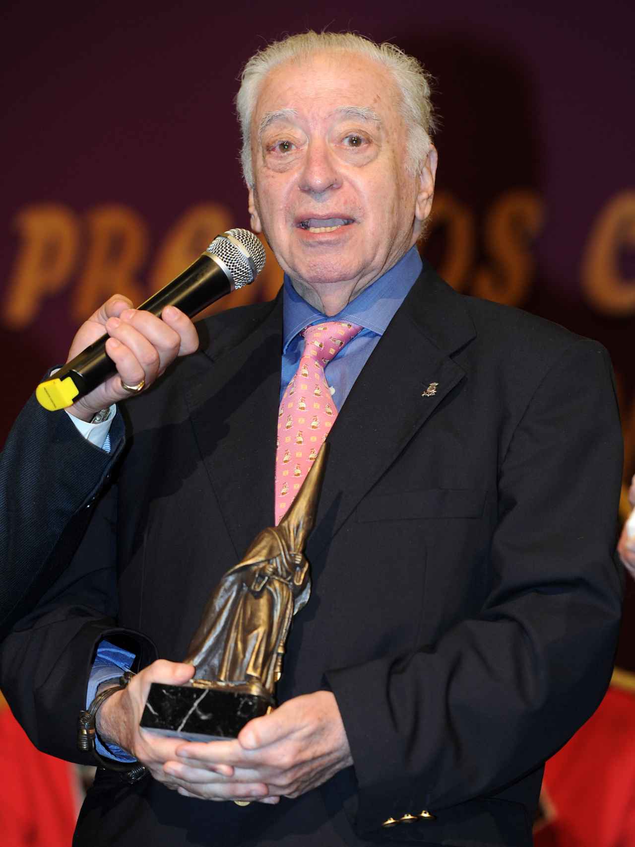 Tico Medina recibió varios reconocimientos y premios por su trayectoria.
