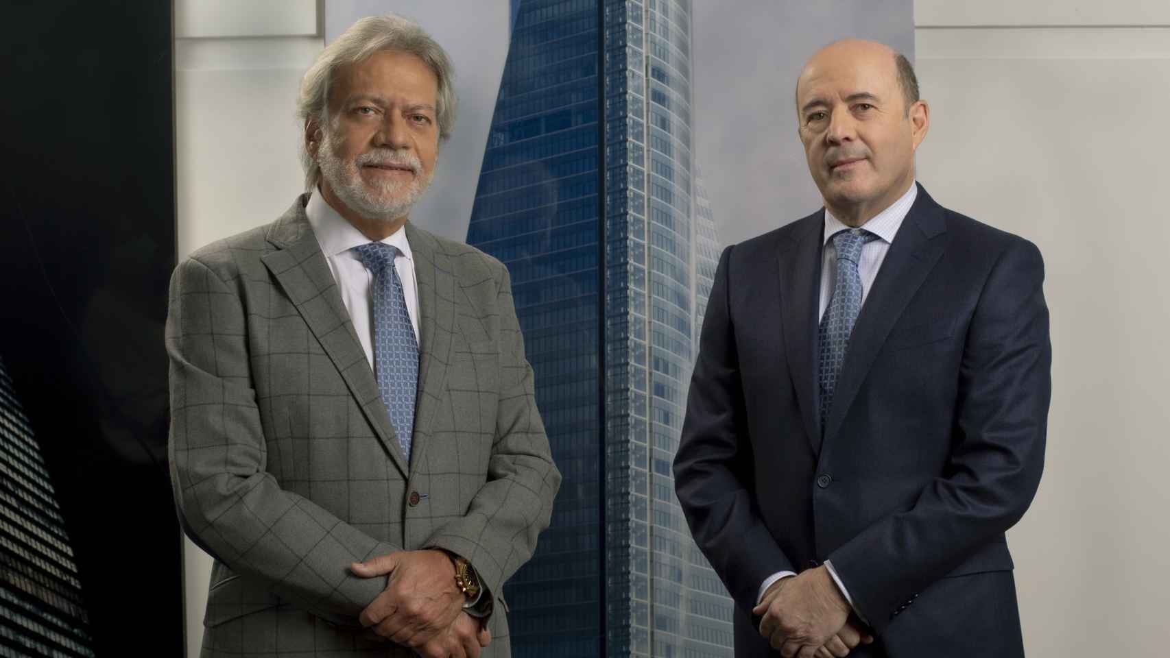 Luis Amodio, a la izquierda, y José Antonio Fernández Gallar.