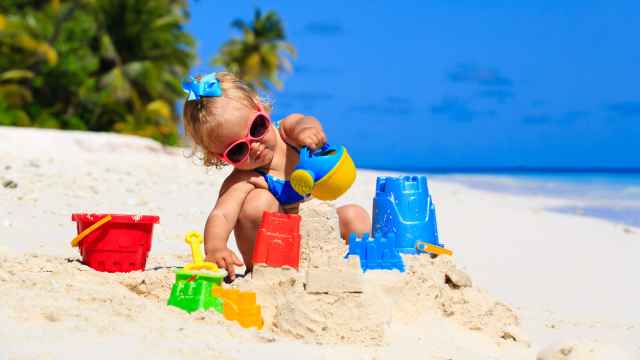 Los mejores juguetes para la arena de la playa con los que entretener a los más pequeños