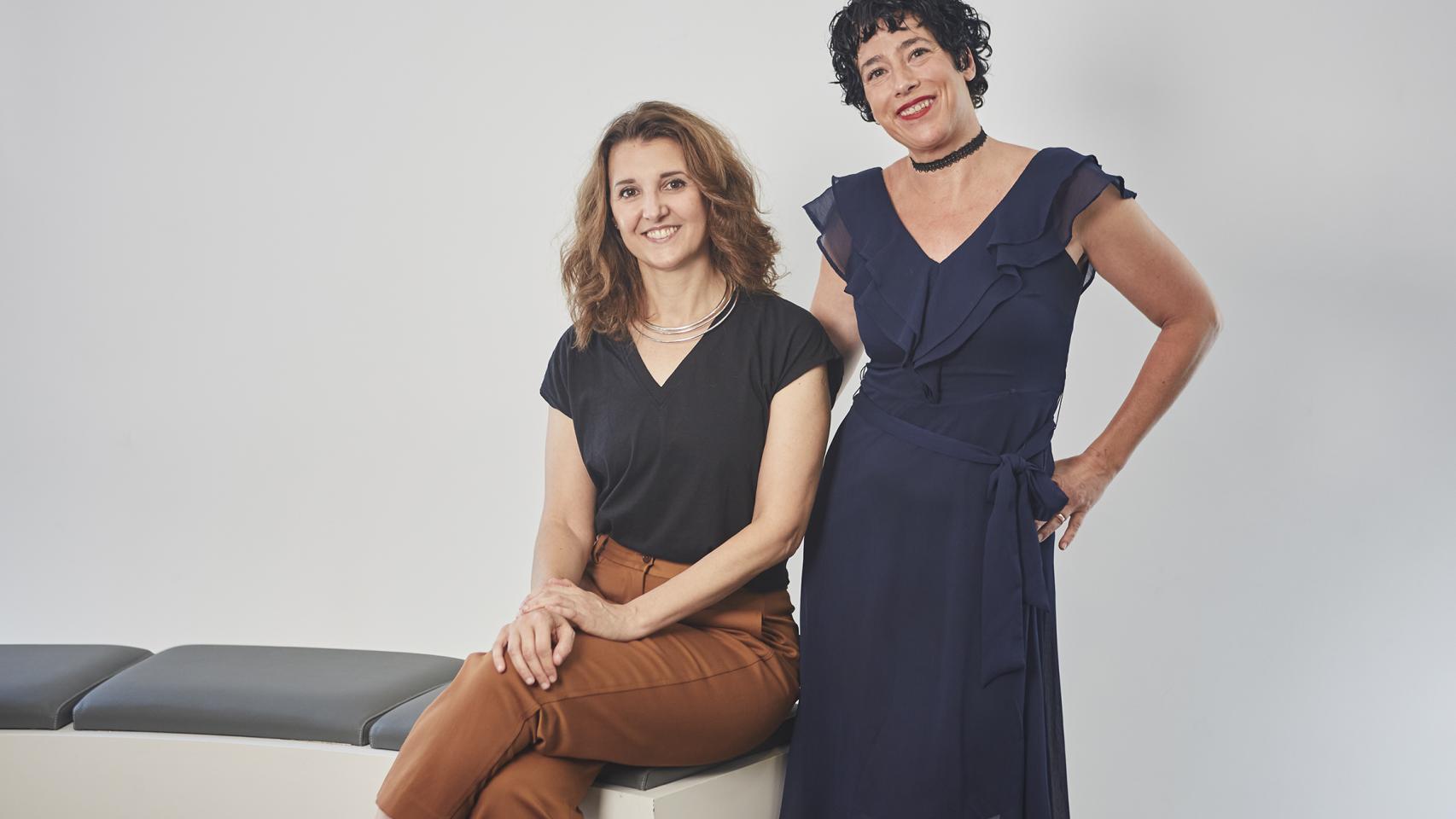 Marta Sánchez y Olatz Arroyo son las creadoras de 'Supernormal', la nueva comedia de Movistar+.