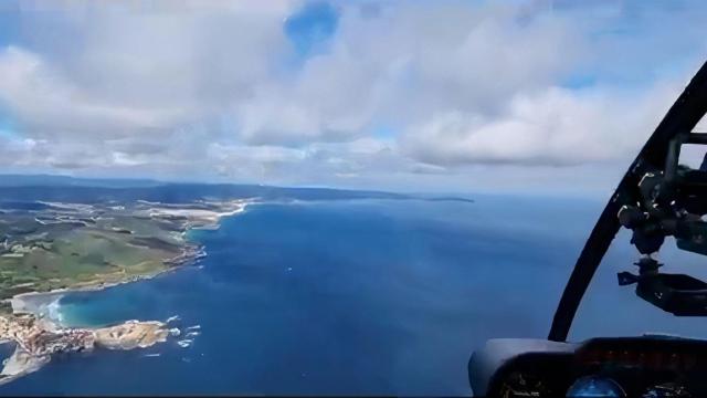 Jesús Calleja aterriza en la Costa da Morte (A Coruña)