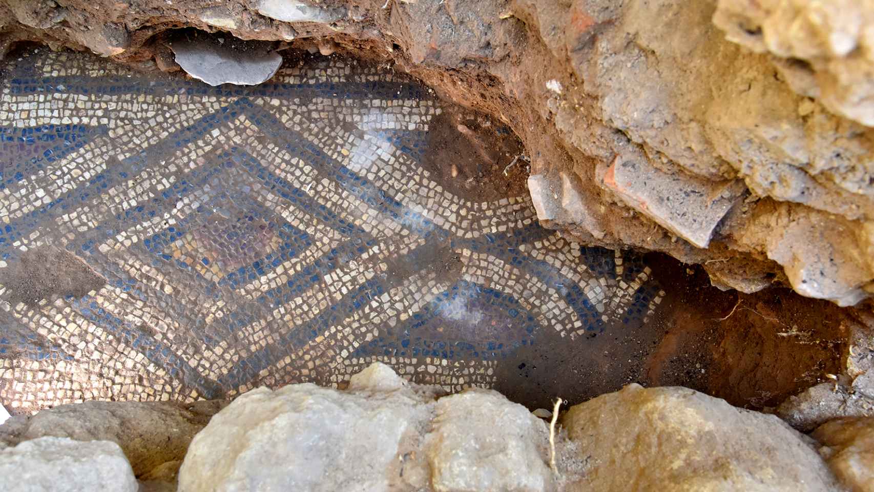 Detalle del mosaico hallado en el Patio de los Naranjos.