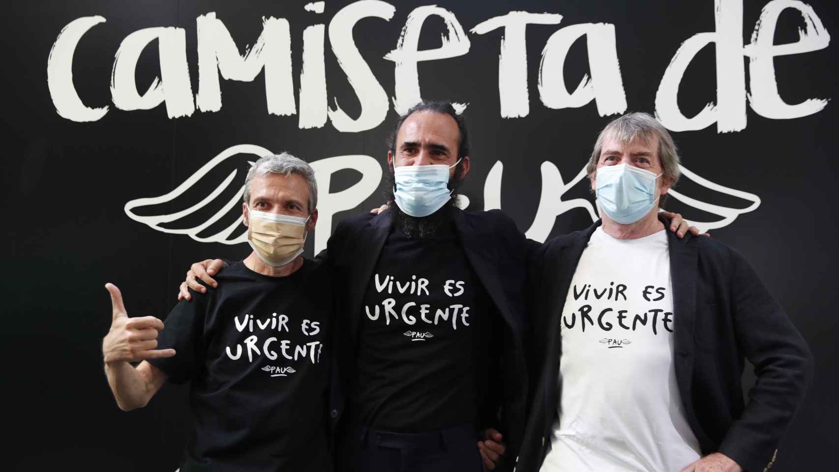Marc Donés en la presentación de la camiseta 'Vivir es urgente'.