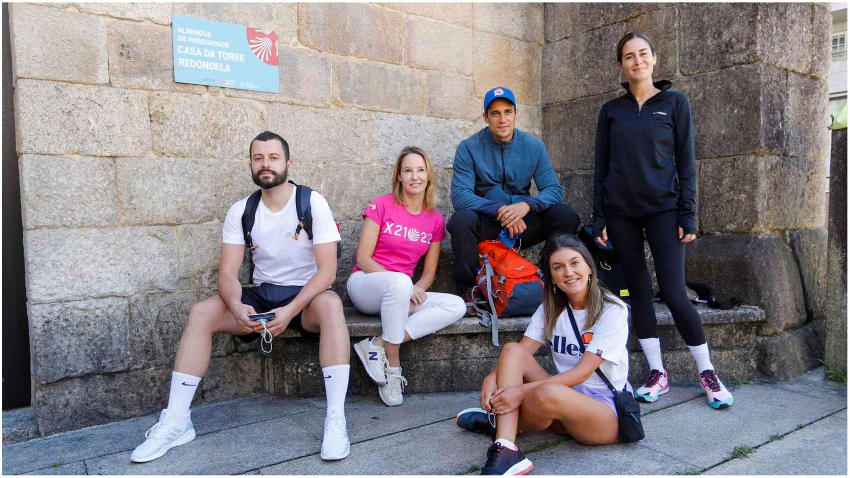 Influencers gallegos posando con la Delegada de la Xunta en Vigo.