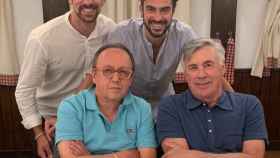 Danilo Manari, nuevo cardiólogo del Real Madrid, junto a Ancelotti
