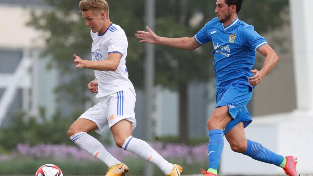 Martin Odegaard, durante el amistoso de pretemporada del Real Madrid ante el Fuenlabrada