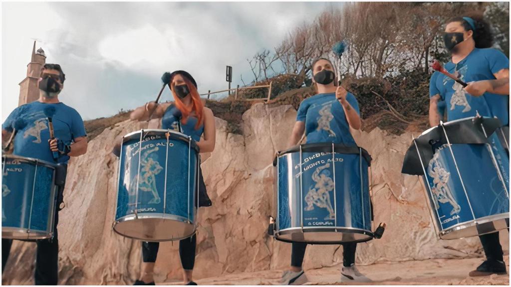 Kilomberos de Monte Alto en el videoclip de Pampín.