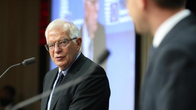 El jefe de la diplomacia de la UE, Josep Borrell, durante la rueda de prensa de este lunes