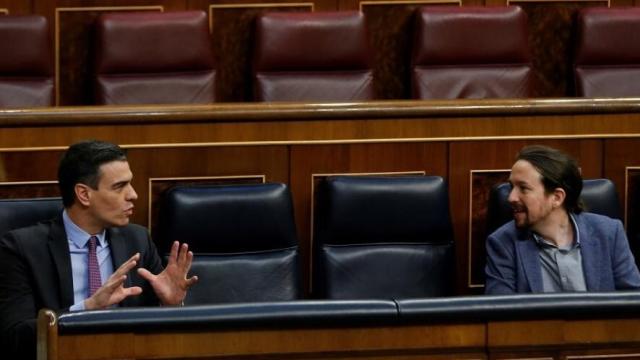 Pedro Sánchez y Pablo Iglesias, en el Congreso de los Diputados.