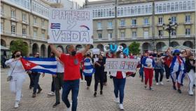Manifestación en apoyo a Cuba en María Pita.