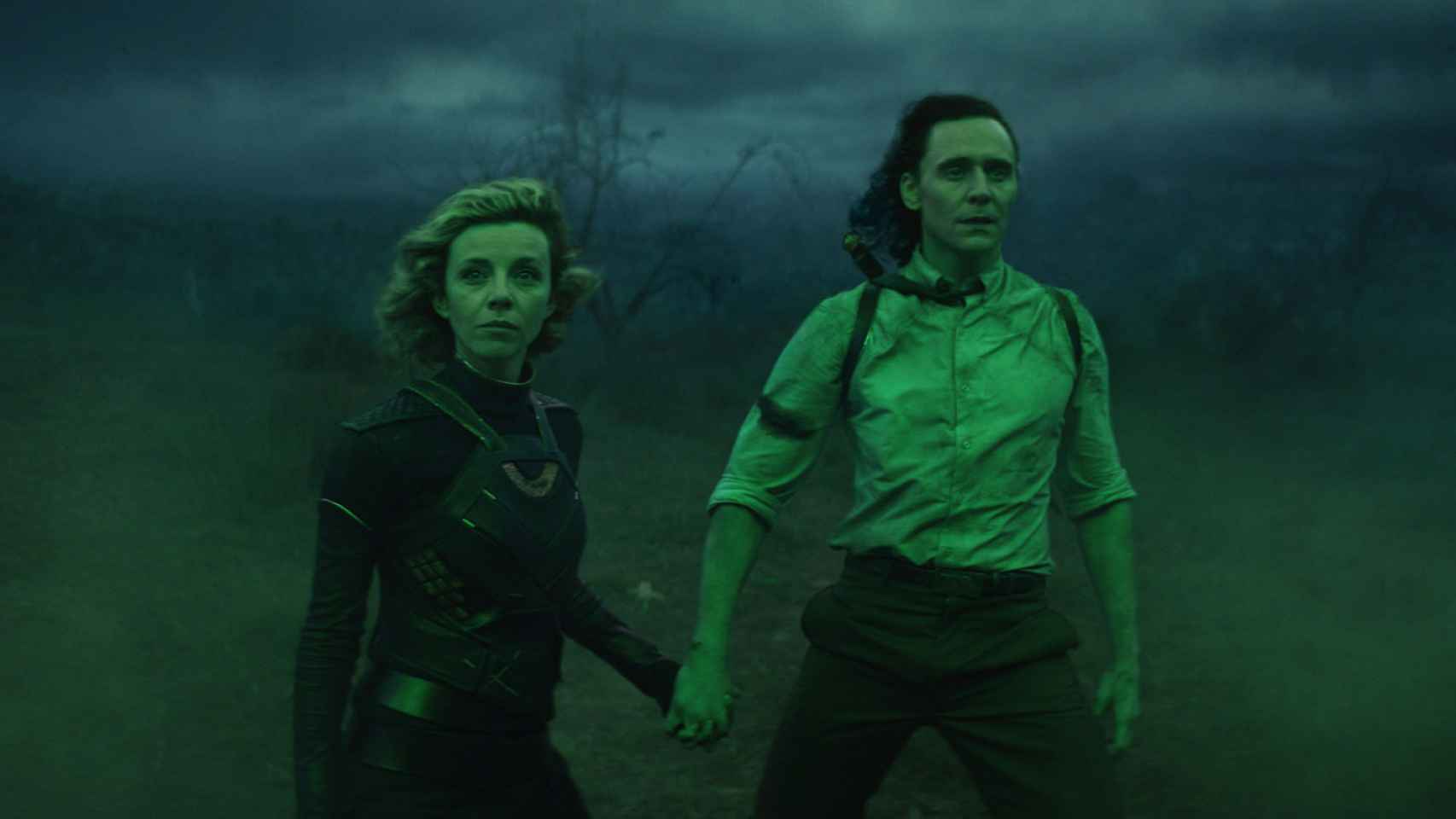 Sylvie y Loki a punto de entrar en el Fin de los tiempos.