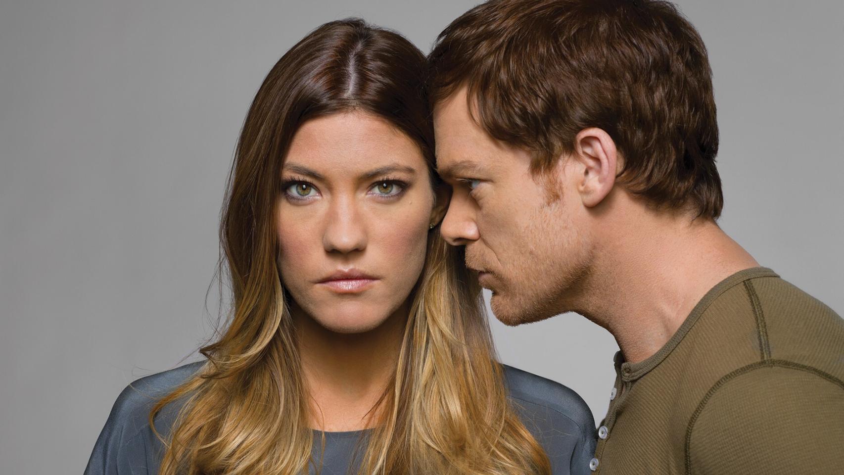 Jennifer Carpenter y Michael C. Hall en una imagen promocional de 'Dexter'.