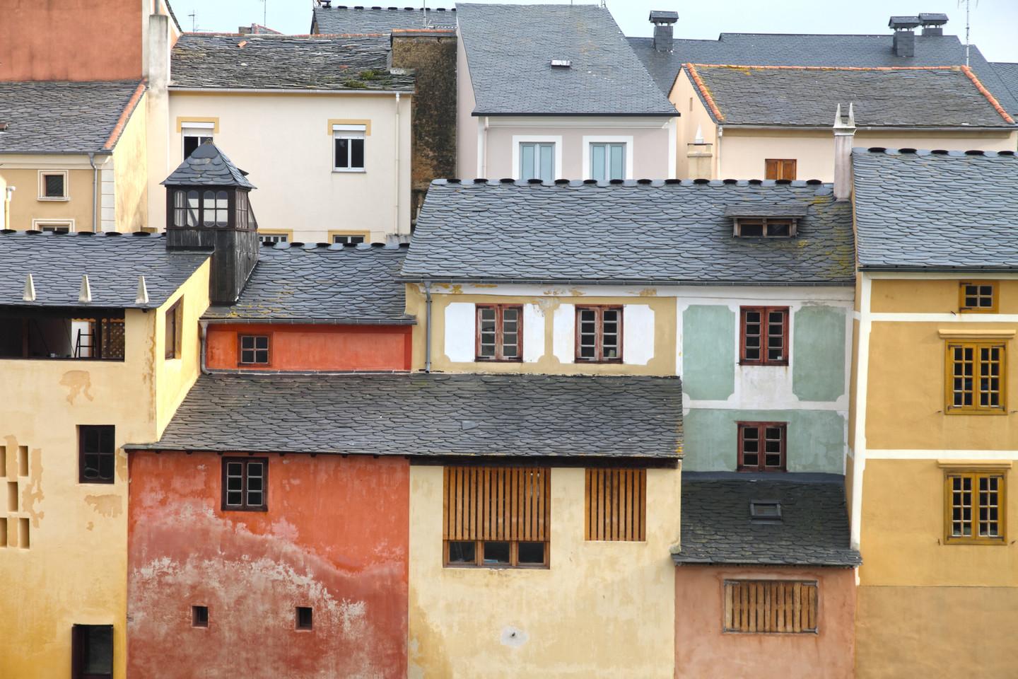 Coloridas casas de Rinlo (Foto: turismo.gal)