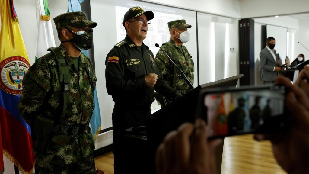 El general Jorge Luis Vargas, director de la policía de Colombia, en una rueda de prensa.