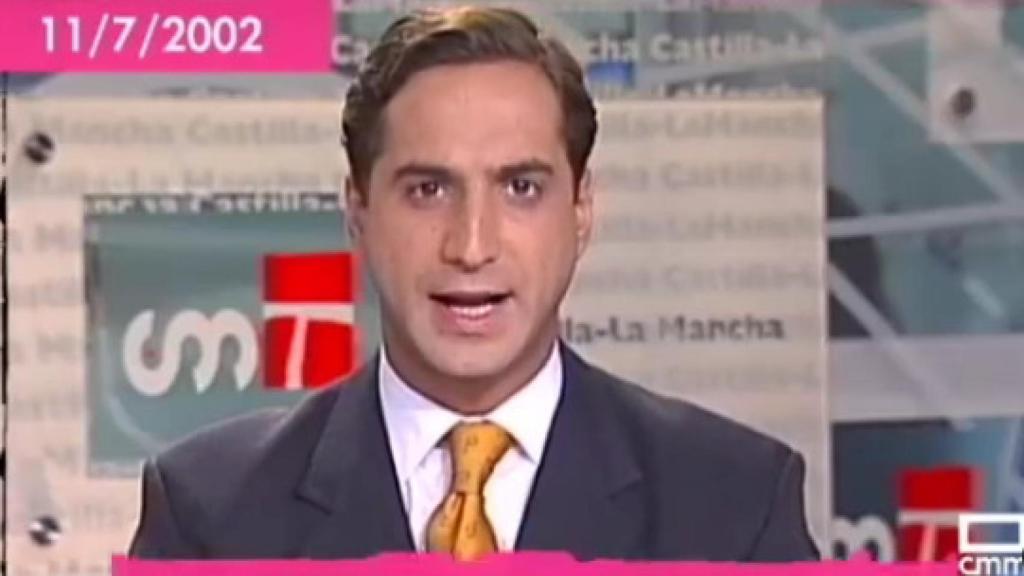 El presentador de CMM Alfonso Hevia en 2002