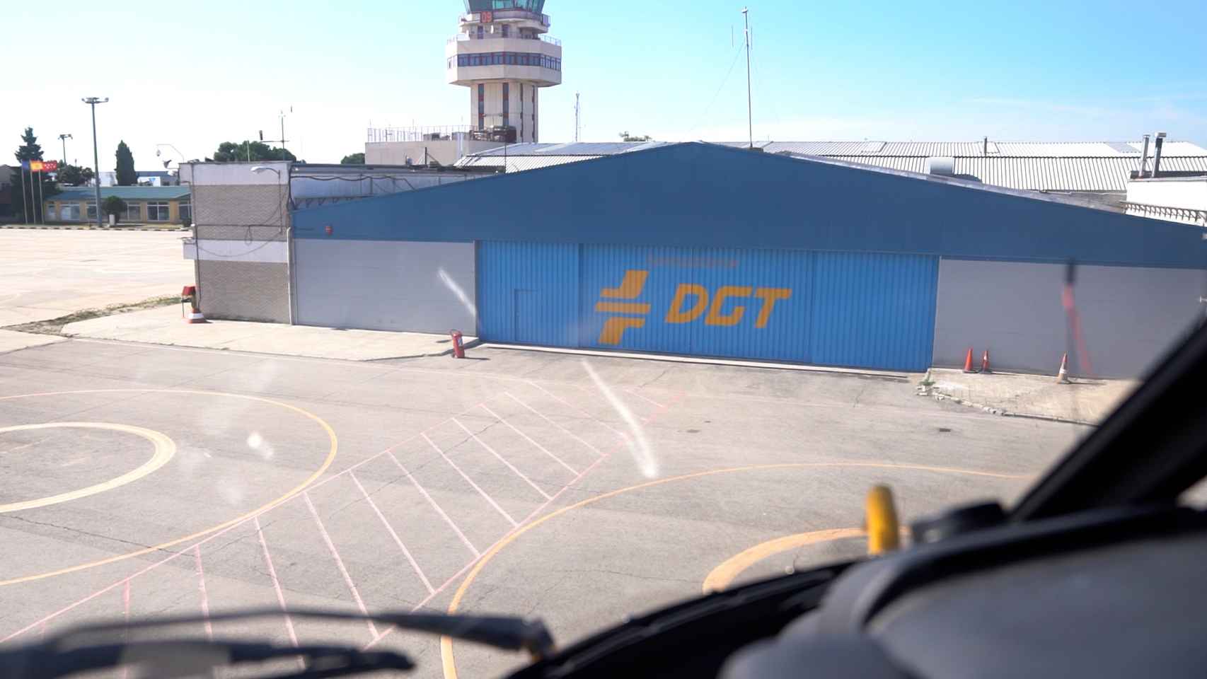 La base aérea de la DGT, en el Aeropuerto Madrid-Cuatro Vientos.