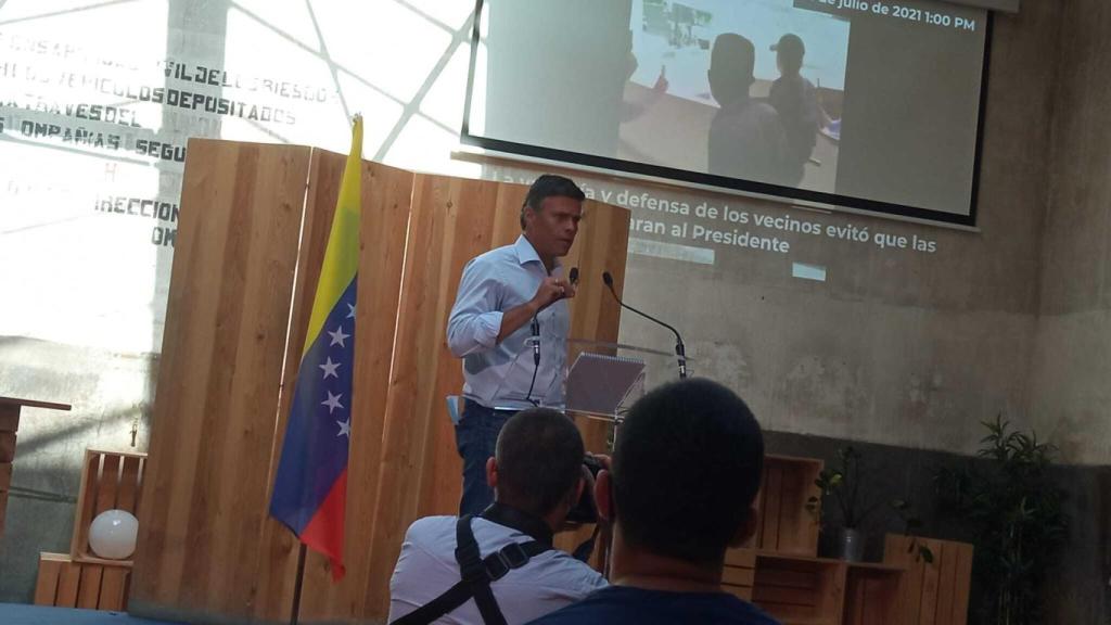 Leopoldo López durante la rueda de prensa que ha ofrecido en Madrid.