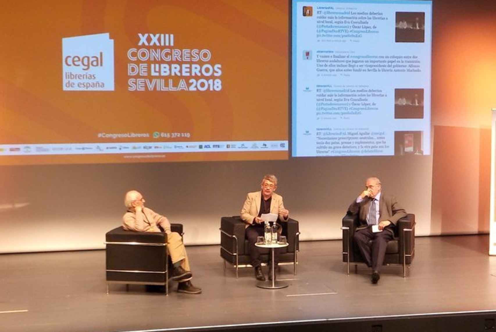 Paco Puche, Guillermo Busutil y Alfonso Guerra, en aquella charla.