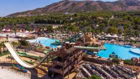 Sol, piscina y videojuegos: el primer hotel 'streamer' del mundo está en Alicante.