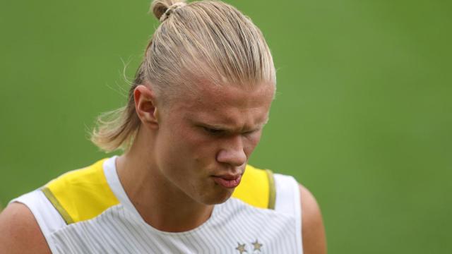 Haaland tras un entrenamiento con el Borussia Dortmund