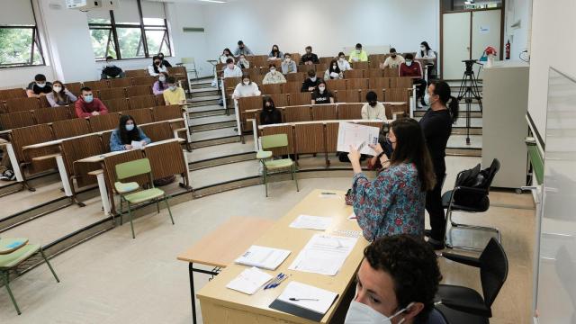 Exámenes de selectividad en la Facultad de Psicología de la Universidad de Santiago de Compostela.