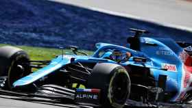 Fernando Alonso en el trazado de Silverstone
