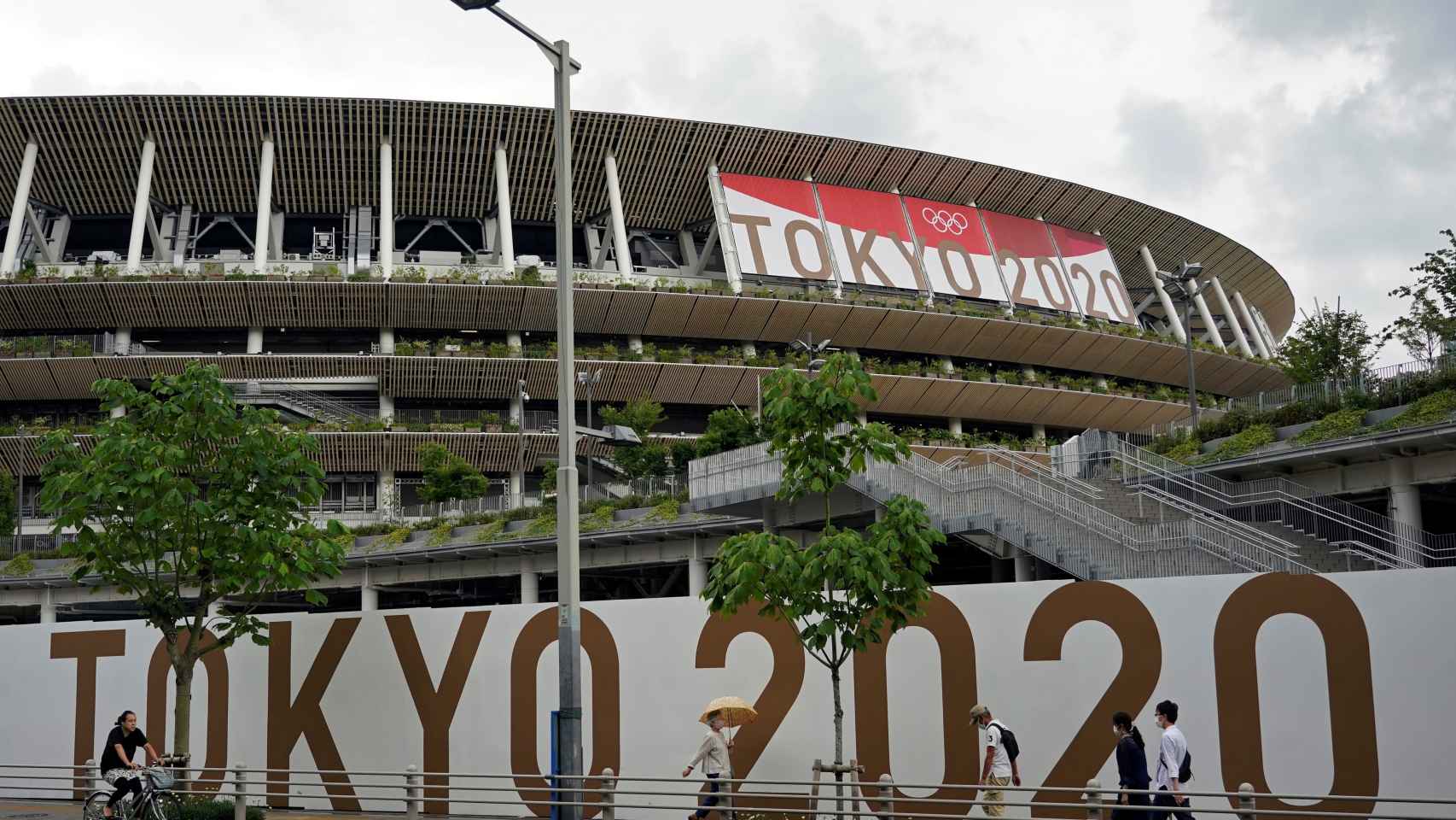 El Estadio Nacional de los Juegos Olímpicos de Tokio 2020, desde fuera