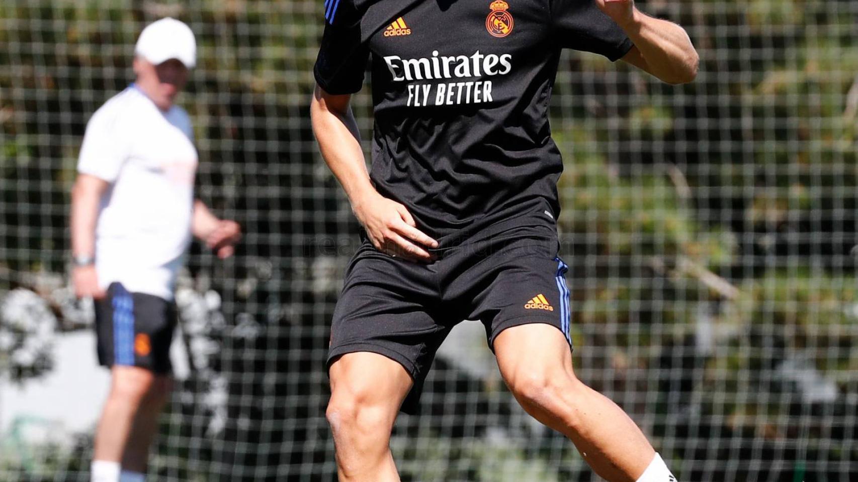 Martin Odegaard, durante un entrenamiento con el Real Madrid