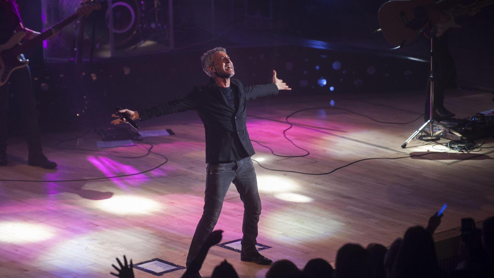 Sergio Dalma durante un concierto.