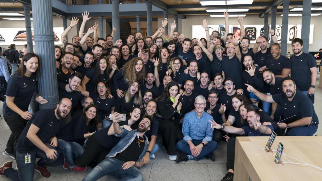 Tim Cook en Apple Puerta del Sol en su última visita a España en Octubre de 2018.