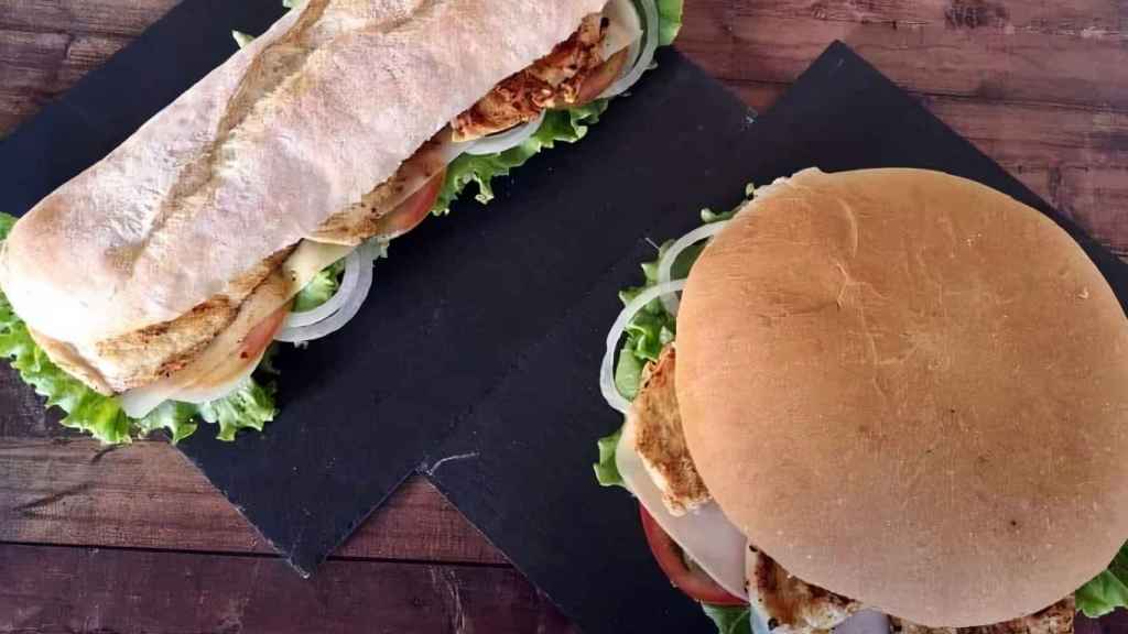 Un bocadillo y una hamburguesa de Agacha a Testa.