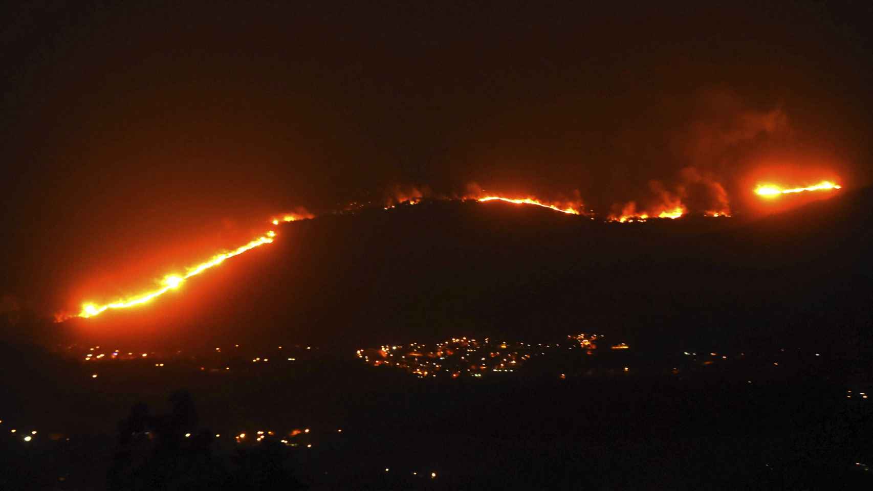 Incendio cerca de Gondomar, en Pontevedra (Galicia), en 2017.